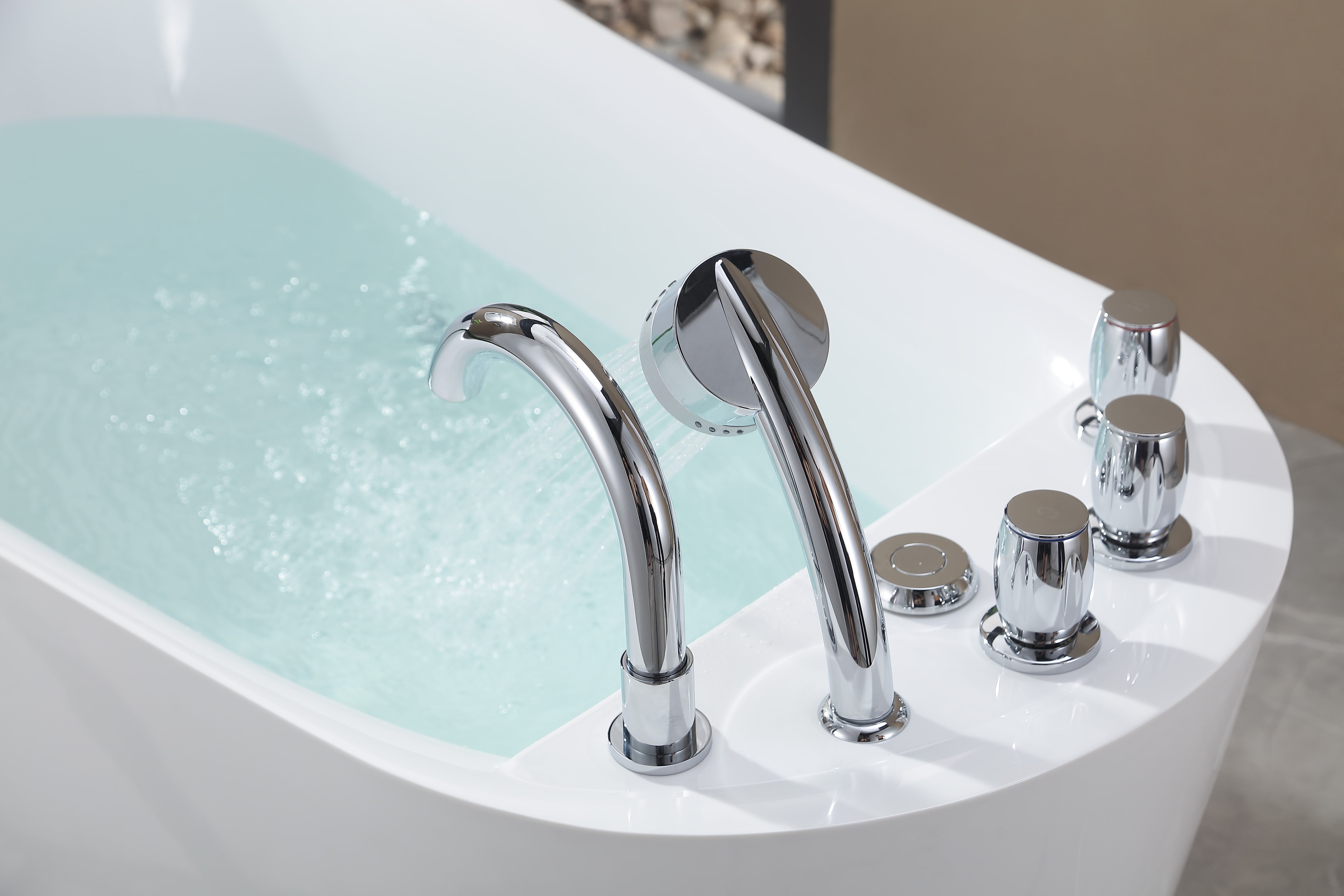 Empava-67AIS05 67" Freestanding Whirlpool Bathtub