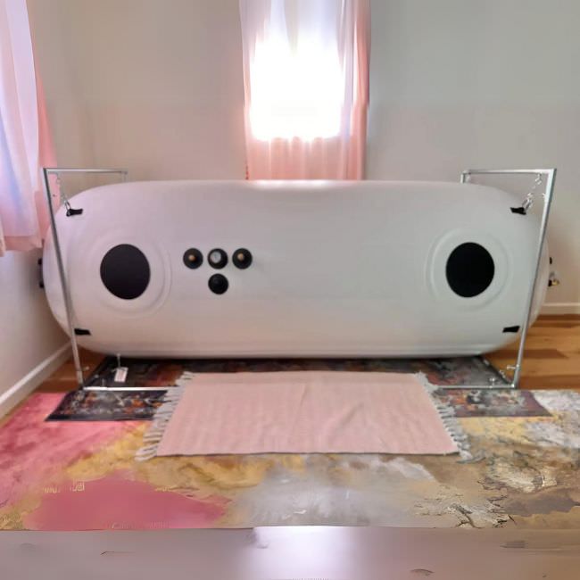 Newtowne Hyperbarics C4-40 Hyperbaric Chamber